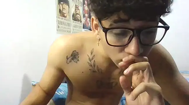 Snapshot of Dillom420 chatting on March 7, 8:02 am Dillom420 online show from March 7, 8:02 am