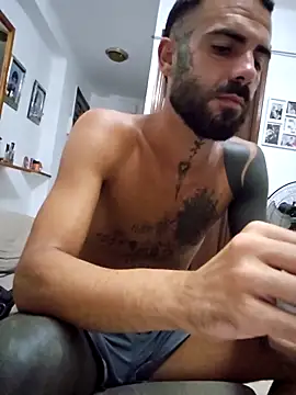 Snapshot of charlye_inkkkk chatting on September 20, 10:00 pm charlye inkkkk online show from September 20, 10:00 pm