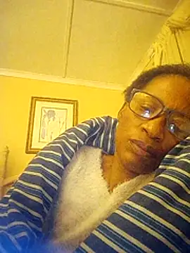 bustybillies online show from November 25, 5:24 pm