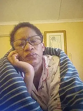 bustybillies online show from May 24, 5:01 am