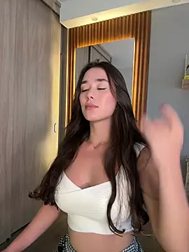 Snapshot of FridaKlein chatting on December 11, 10:06 pm FridaKlein online show from December 11, 10:06 pm