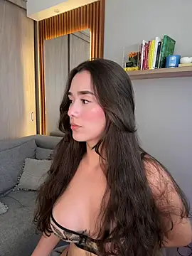 Snapshot of FridaKlein chatting on January 16, 10:02 pm FridaKlein online show from January 16, 10:02 pm