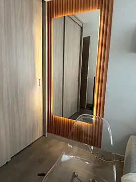 Snapshot of FridaKlein chatting on September 26, 8:02 pm FridaKlein online show from September 26, 8:02 pm