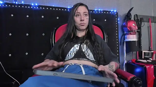 LusstCruella online show from January 19, 7:15 pm