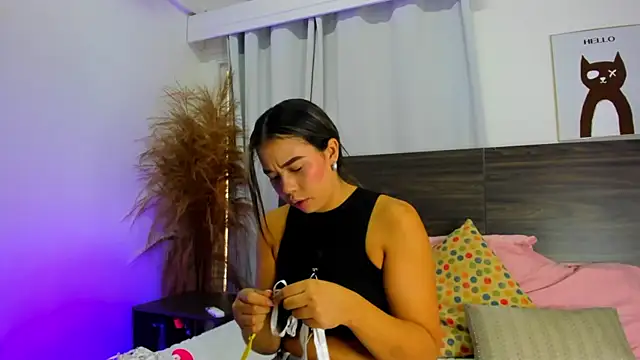 Martina Miiller online show from February 6, 12:59 pm