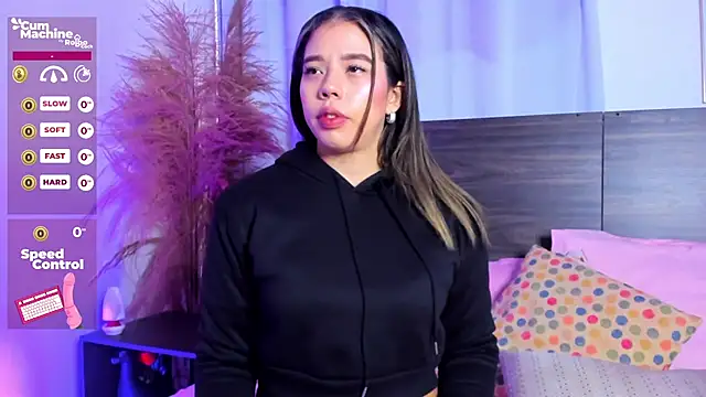 Martina Miiller online show from February 8, 12:50 pm