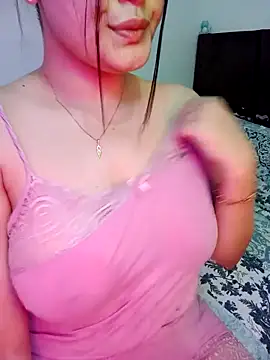 im here- online show from October 18, 8:37 am