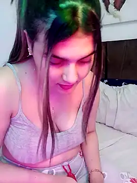 im here- online show from November 27, 11:45 am