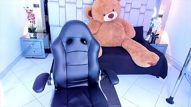 Snapshot of _SofiaCortez_ chatting on December 16, 11:55 am SofiaCortez online show from December 16, 11:55 am