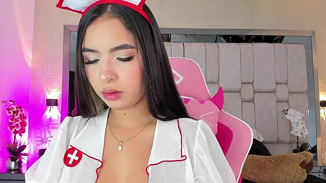 Snapshot of _SofiaCortez_ chatting on February 1, 12:16 pm SofiaCortez online show from February 1, 12:16 pm