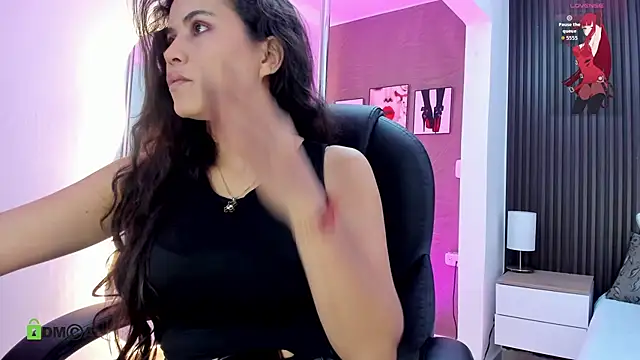 natasha  jackson online show from November 2, 12:40 pm