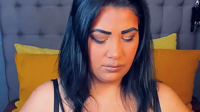 AmyCubes online show from May 6, 4:52 am