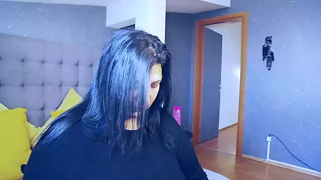 AmyCubes online show from May 19, 4:41 am