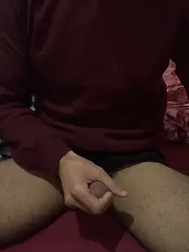 Young arabe online show from December 18, 11:33 pm