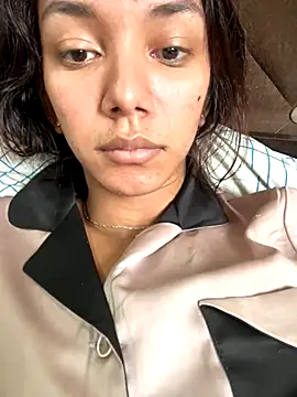 Snapshot of Nikol_Rang__ chatting on October 31, 2:18 pm Nikol Rang online show from October 31, 2:18 pm