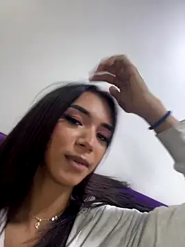 Snapshot of Nikol_Rang__ chatting on November 5, 6:30 pm Nikol Rang online show from November 5, 6:30 pm