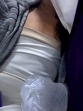 Snapshot of Nikol_Rang__ chatting on November 11, 7:14 pm Nikol Rang online show from November 11, 7:14 pm