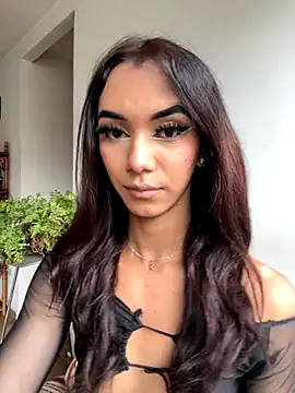 Snapshot of Nikol_Rang__ chatting on November 14, 6:06 pm Nikol Rang online show from November 14, 6:06 pm