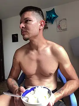 Nikol Rang   online show from March 16, 4:44 pm