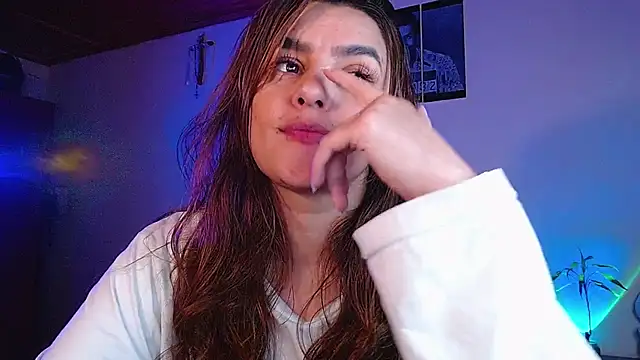 Snapshot of Lu_perez chatting on January 28, 11:39 pm Lu perez online show from January 28, 11:39 pm