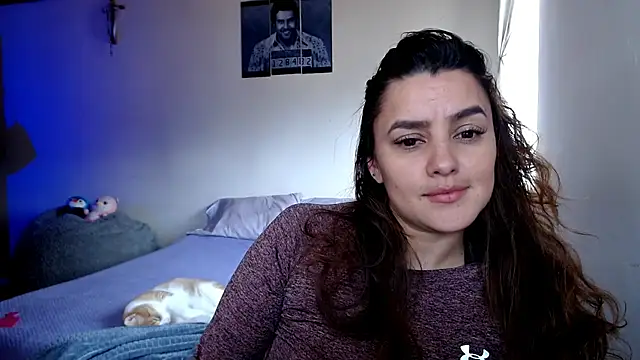 Snapshot of Lu_perez chatting on February 10, 8:10 pm Lu perez online show from February 10, 8:10 pm