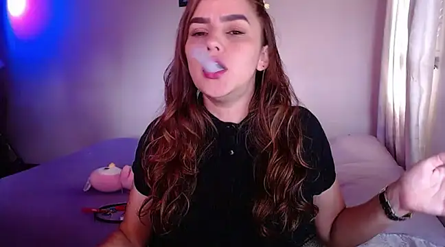 Snapshot of Lu_perez chatting on February 21, 6:48 pm Lu perez online show from February 21, 6:48 pm