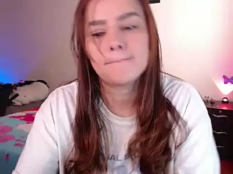 Snapshot of Lu_perez chatting on March 11, 12:50 pm Lu perez online show from March 11, 12:50 pm