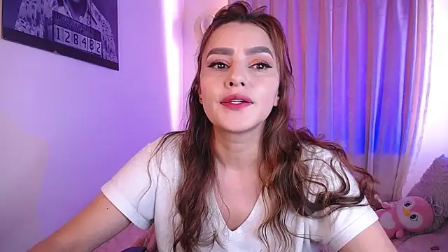 Lu perez online show from March 11, 8:04 pm