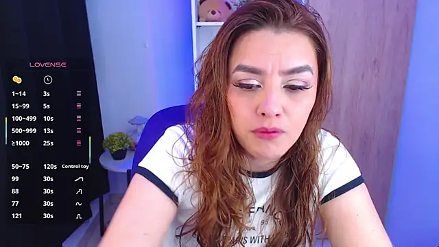 Snapshot of Lu_perez chatting on June 30, 1:28 am Lu perez online show from June 30, 1:28 am