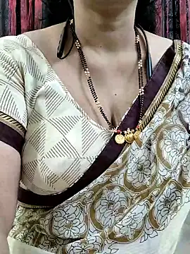 bhuvana555 online show from December 4, 6:12 am