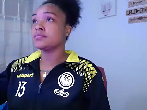 Snapshot of katty_ebonny chatting on October 1, 3:34 am katty ebonny online show from October 1, 3:34 am