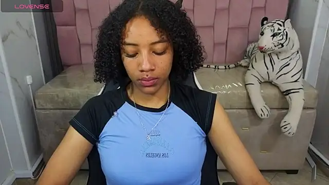 Violeth b online show from January 16, 12:53 pm