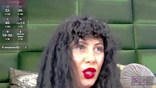 Snapshot of SelenSummer chatting on February 26, 9:32 am SelenSummer online show from February 26, 9:32 am