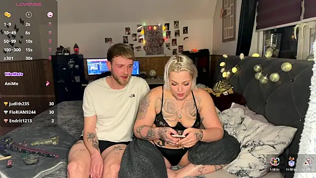 Snapshot of elina_may chatting on February 8, 8:10 pm elina may online show from February 8, 8:10 pm