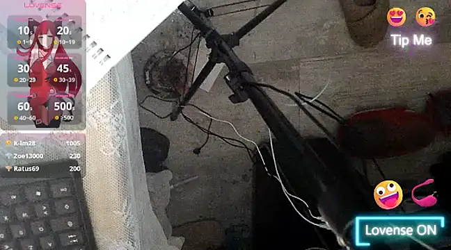 LisandreLaVenale online show from February 19, 12:25 am