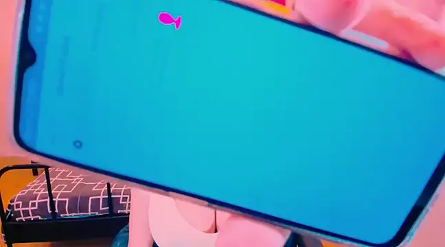 TwittyGirL9inch exotic online show from December 2, 10:01 pm