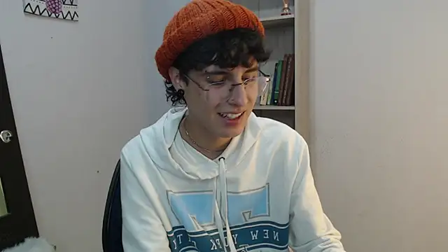 Jeam hot online show from January 5, 10:40 pm