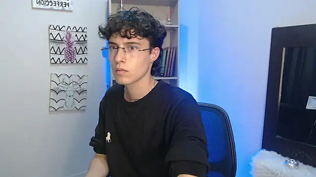 Jeam hot online show from January 12, 9:51 pm