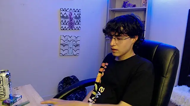 Jeam hot online show from February 9, 12:06 am