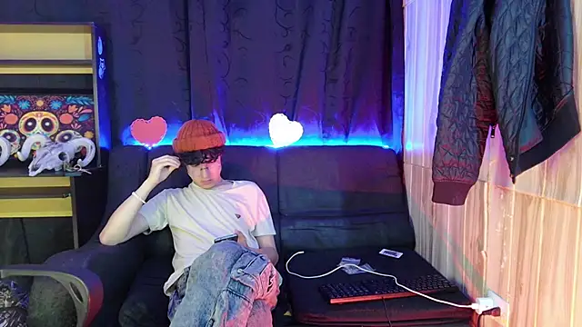 Jeam hot online show from February 16, 1:03 am