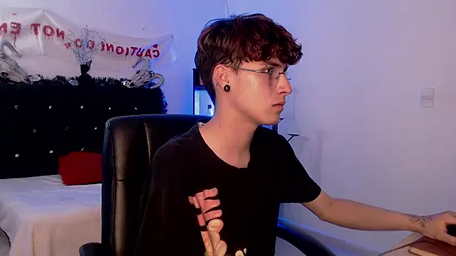 Jeam hot online show from October 30, 9:48 pm