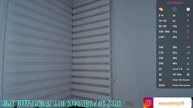 venusleroy  online show from February 8, 11:24 pm