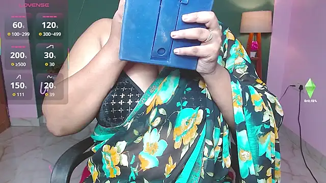 Naughty Ayesha1 online show from November 5, 12:21 am