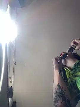 EemaHaruki online show from December 11, 4:20 pm