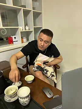 ShaoZian 1 online show from April 13, 6:24 pm