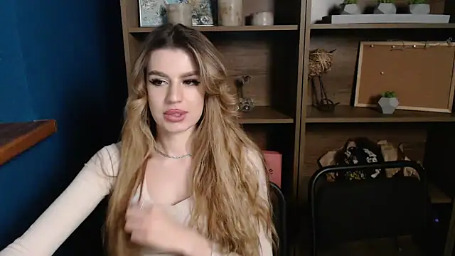 Your Jessy online show from December 18, 11:51 pm