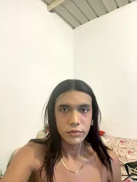 Snapshot of miss_mestiza chatting on October 13, 11:49 pm miss mestiza online show from October 13, 11:49 pm