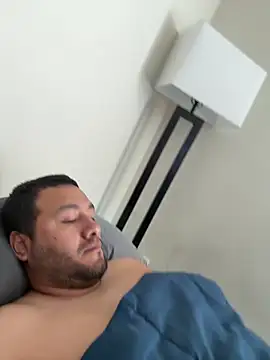 elamante03 online show from March 10, 1:10 pm