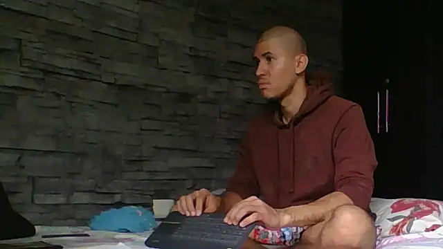 Sexylatin64 online show from February 8, 2:31 pm