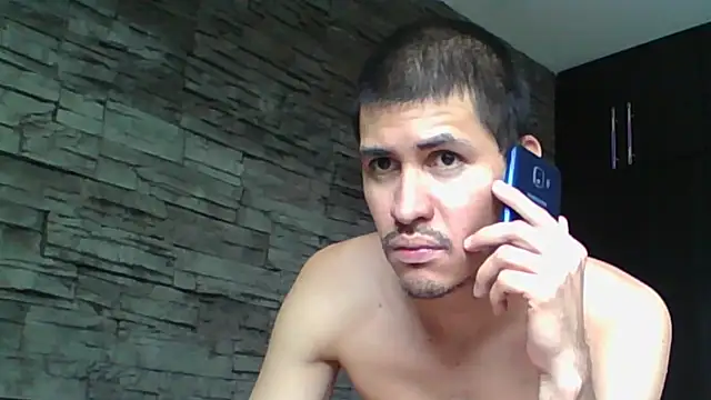 Snapshot of Sexylatin64 chatting on May 17, 2:24 pm Sexylatin64 online show from May 17, 2:24 pm